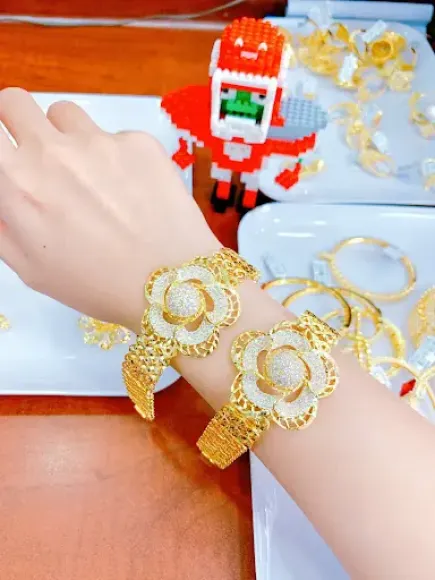 Tin tức